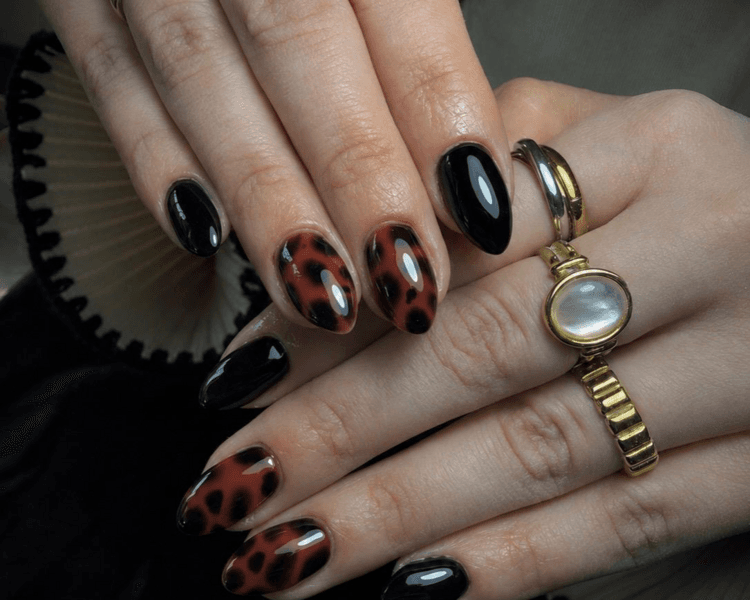 Capping gel (retirado y set nuevo) + diseño simple