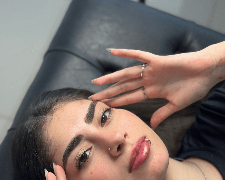 PERFILADO DE CEJAS