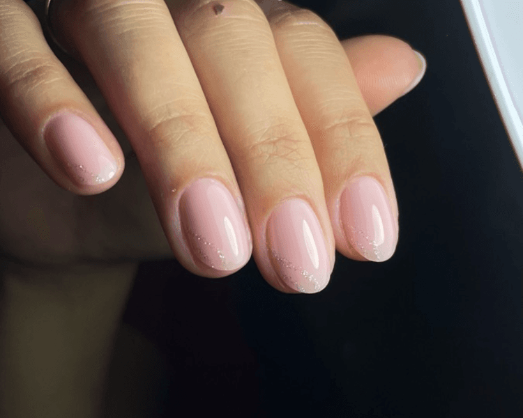 Esmaltado permanente (+ manicura rusa)