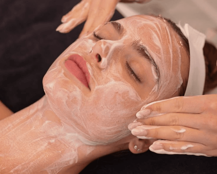 Limpieza facial básica
