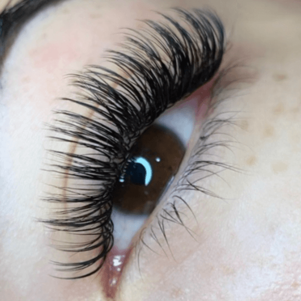 Extensiones de pestañas - Long Effect