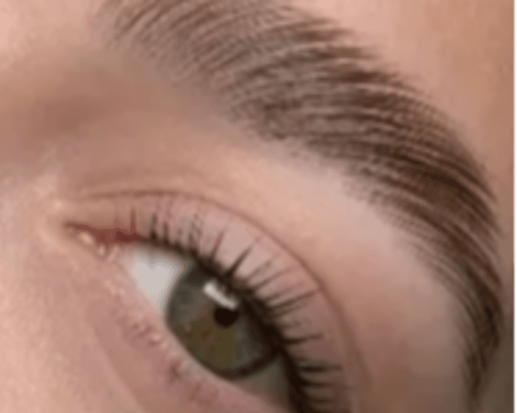 LAMINADO DE CEJAS MAS HENNA