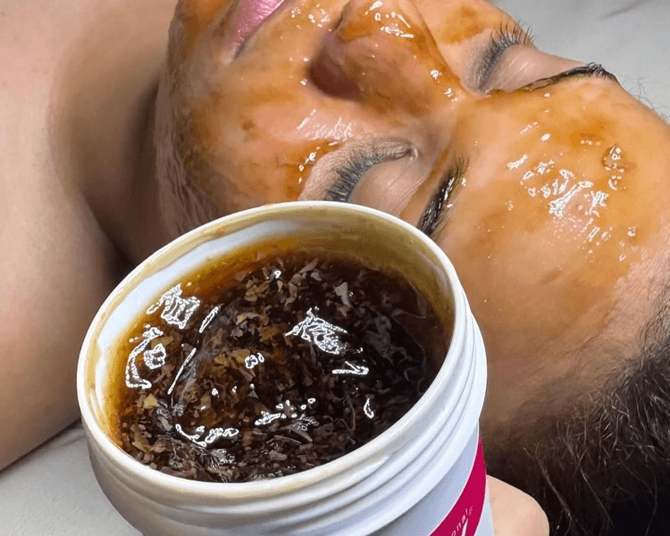 LIMPIEZA FACIAL PROFUNDA