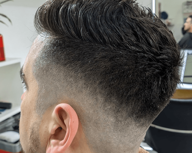 Corte caballero