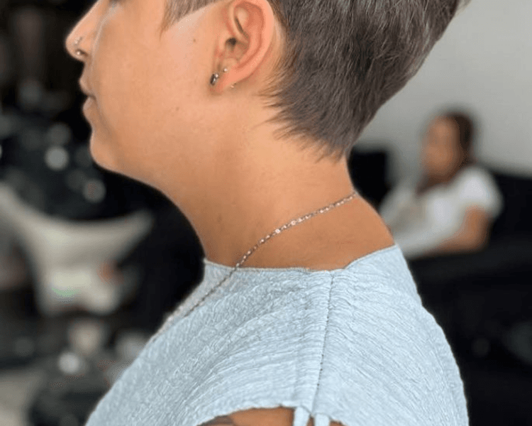 Corte tradicional con Eze