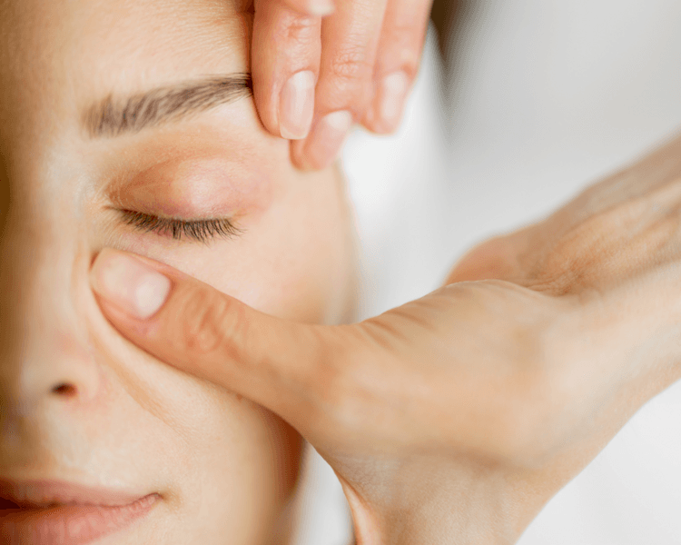 LIMPIEZA FACIAL SUPERFICIAL + DRENAJE LINFÁTICO FACIAL