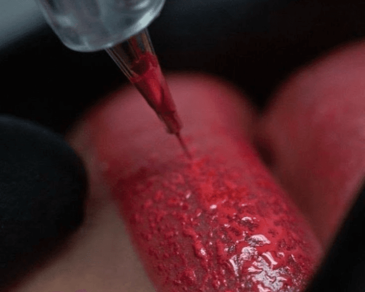 RETOQUE DE MICROPIGMENTACIÓN DE LABIOS — DÍA 30 A 60 💋✨