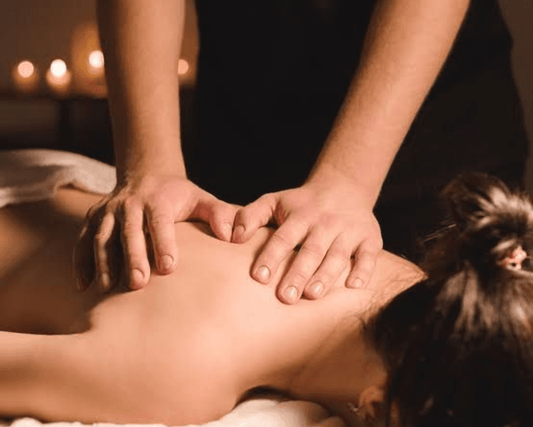 Massage neck, back and shoulders