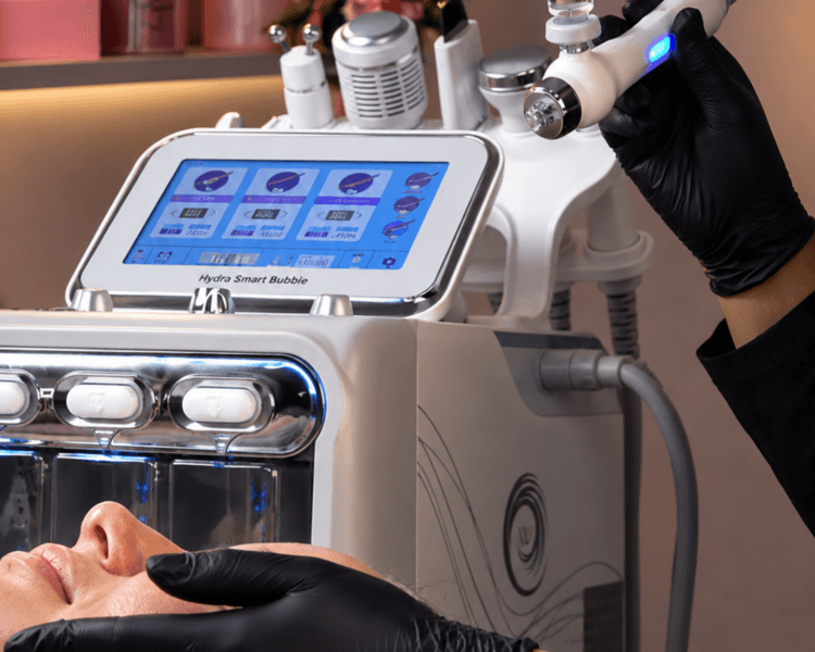 Limpieza clínica ( Hydrafacial ) 🧖🏻♀️