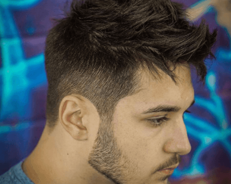 Corte y perfilacion de barba