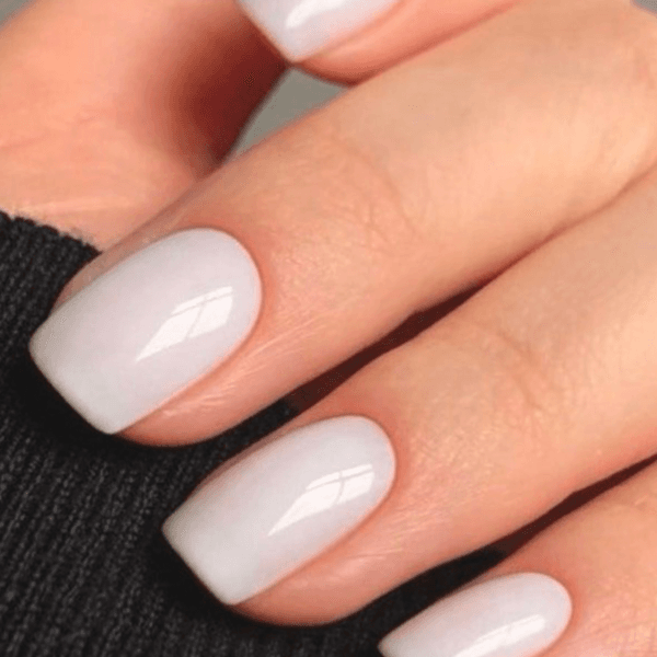 MANICURA + ESMALTADO PERMANENTE TONOS LISOS