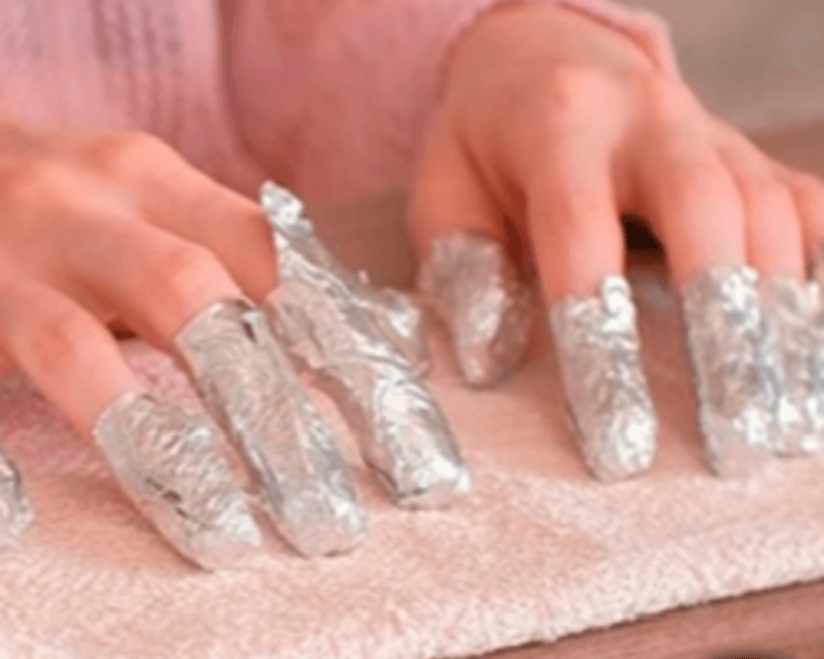 RETIRO DE ESMALTE PERM-MANOS