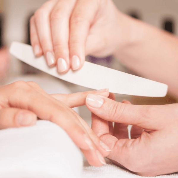 RETIRO DE ESMALTE PERM-MANOS