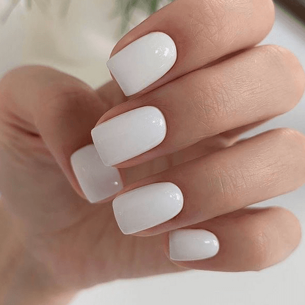 MANICURA + ESMALTADO TRADICIONAL TONOS LISOS