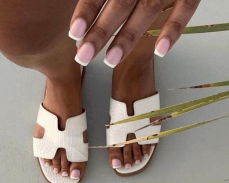 AGENDA EN SIMULTANEO UÑAS + PESTAÑAS ( VIA WHATSAAP)