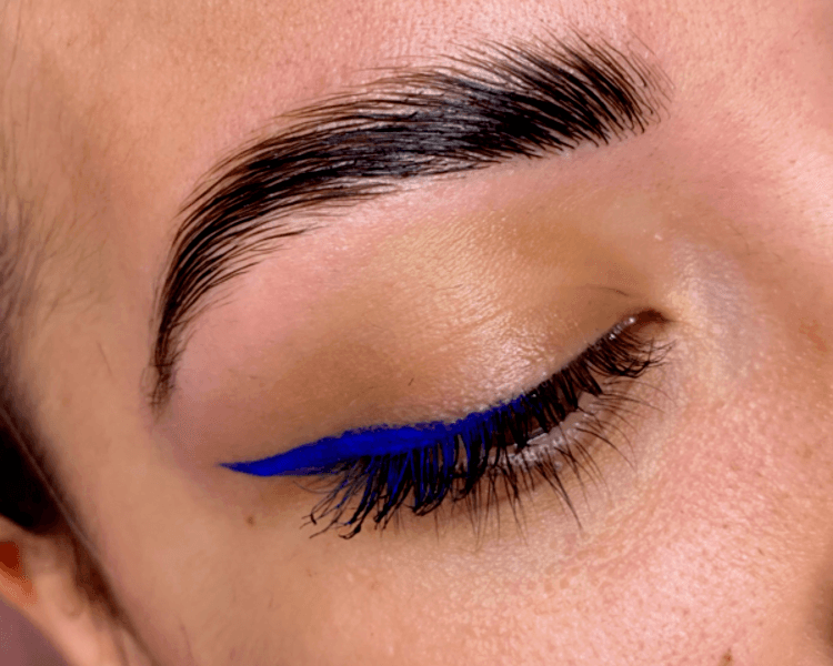 LAMINADO DE CEJAS (incluye diseño y perfilado de cejas + tinte de cejas )