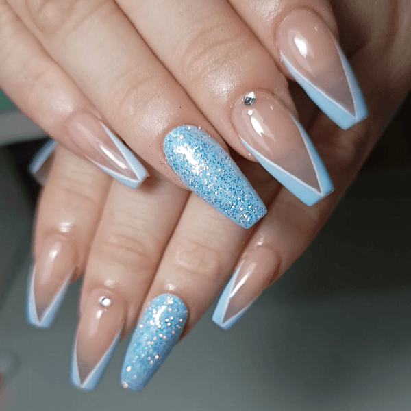 Esculpidas en acrílico (largo 1/2) + 2 deco simple.