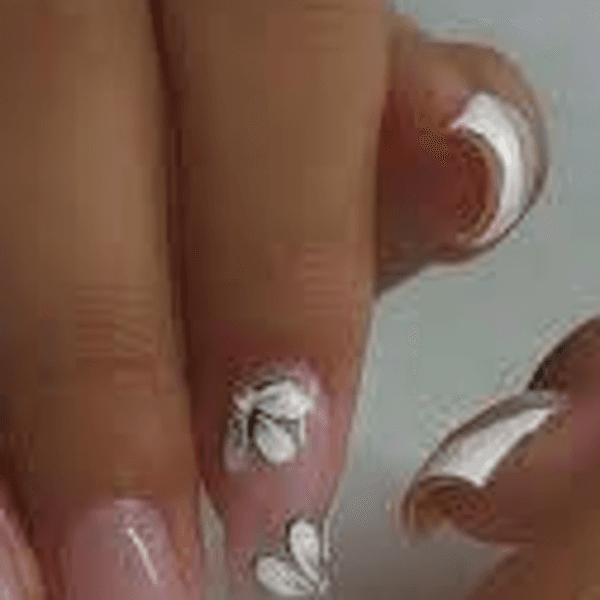 Manicure rusa