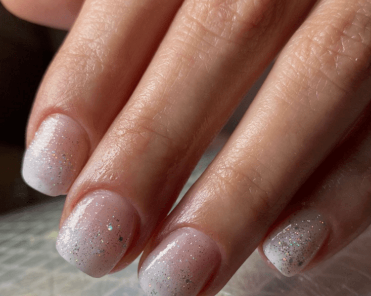 PACK HIDRATACION CAPILAR + MANICURE PERMANENTE DEGRADE