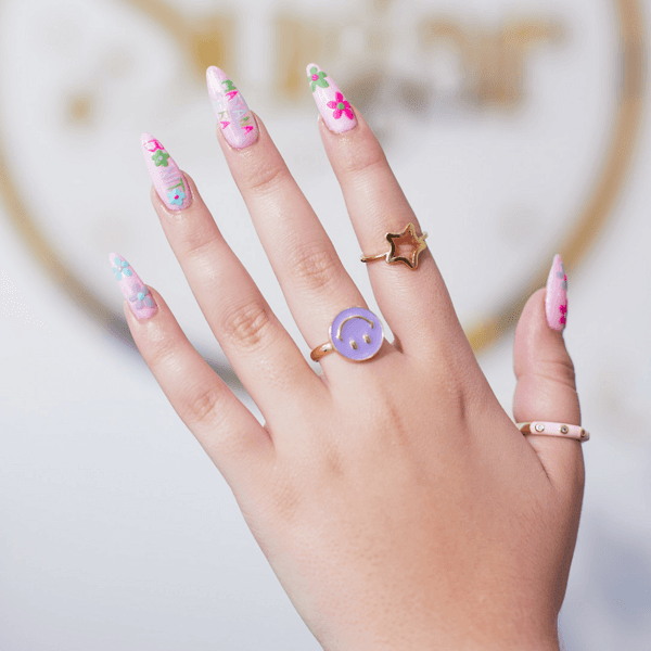 Set de uñas acrílico con tip mas esmaltado
