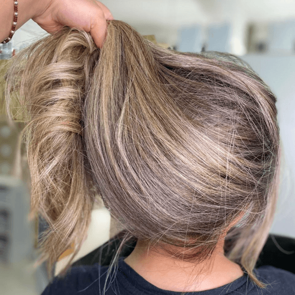 Contorno con decoloración desde