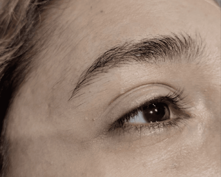 PROMO PERFILADO CEJAS + LIFTING DE PESTAÑAS CON TINTE Y BOTOX