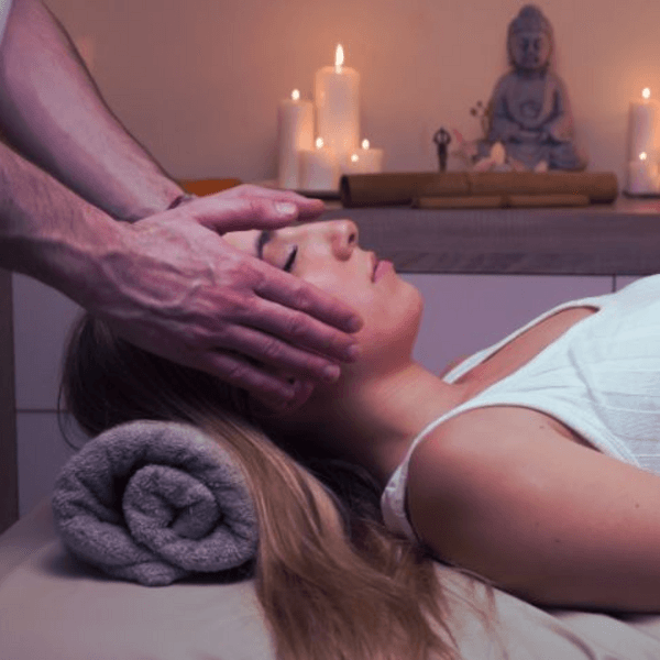 TERAPIA ENERGETICA Y ARMONIZADORA DE CHAKRAS (Reiki)