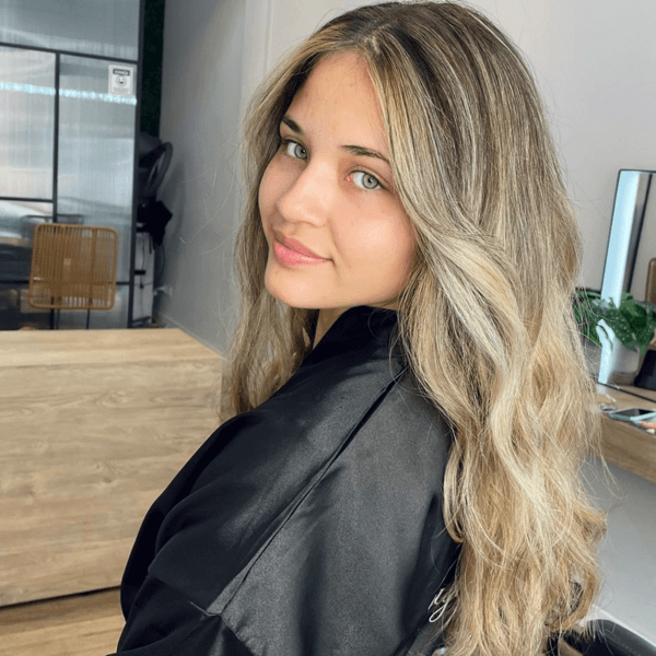 Balayage Blond (desde) (20% DE DESCUENTO EN EFECTIVO)