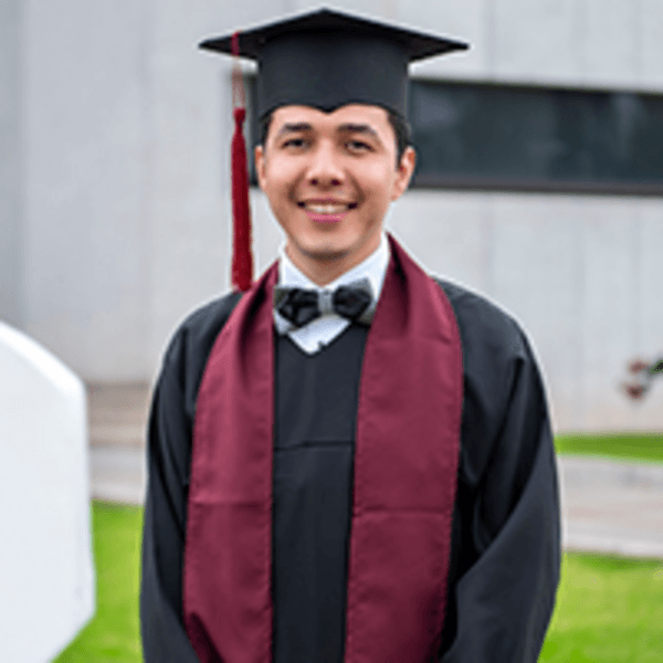 Graduación fotografía individual en estudio