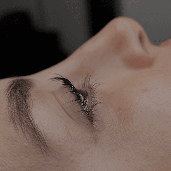 Lifting de pestañas con tinte