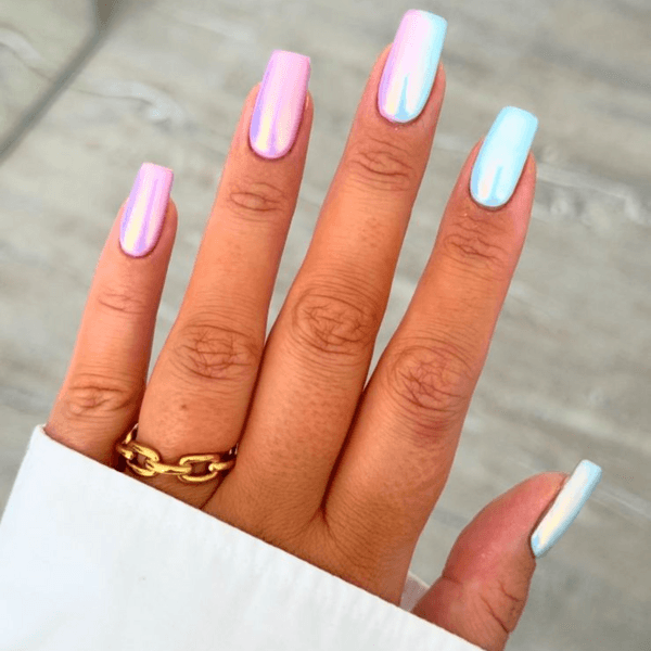 UÑAS SEMI PERMANENTES