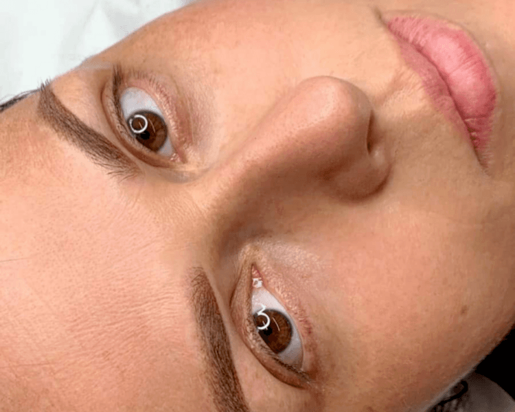 Micropigmentacion de cejas