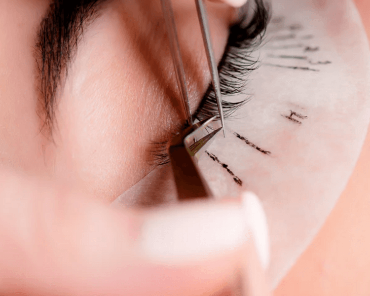 Service extensiones de pestañas clasicas